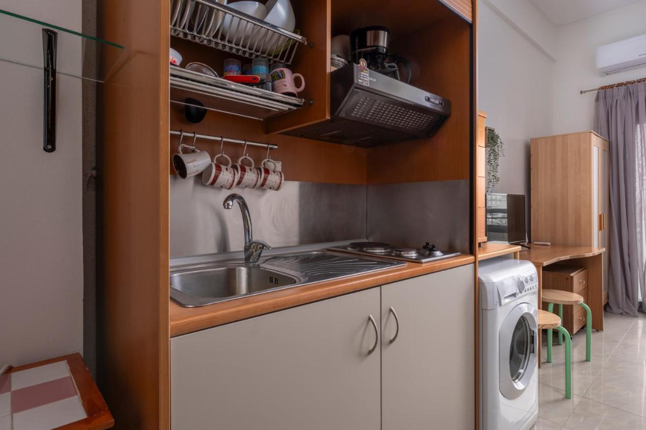 Kosmos Service Apartment Beautiful Studio 1 With Additional Cost Parking Tesalonika Bagian luar foto